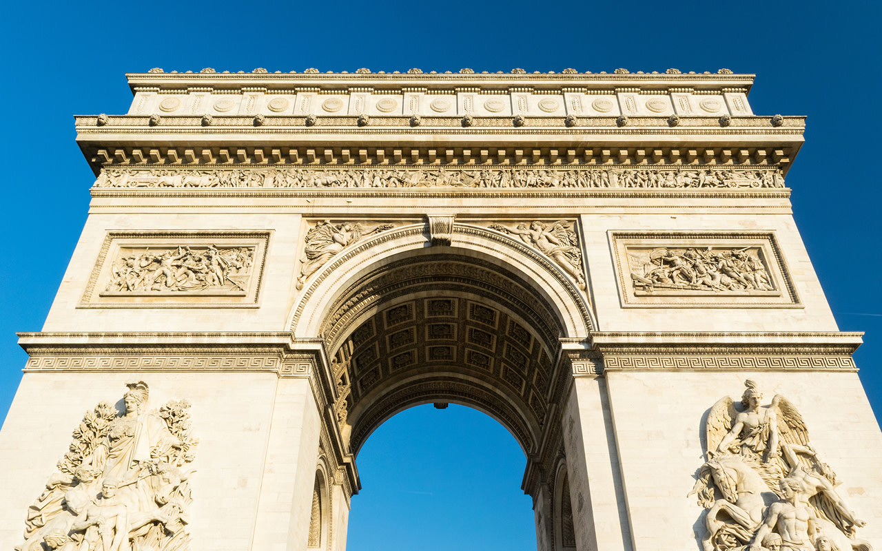 Arc de Triomphe Hosted Ticket with Laduree Brunch