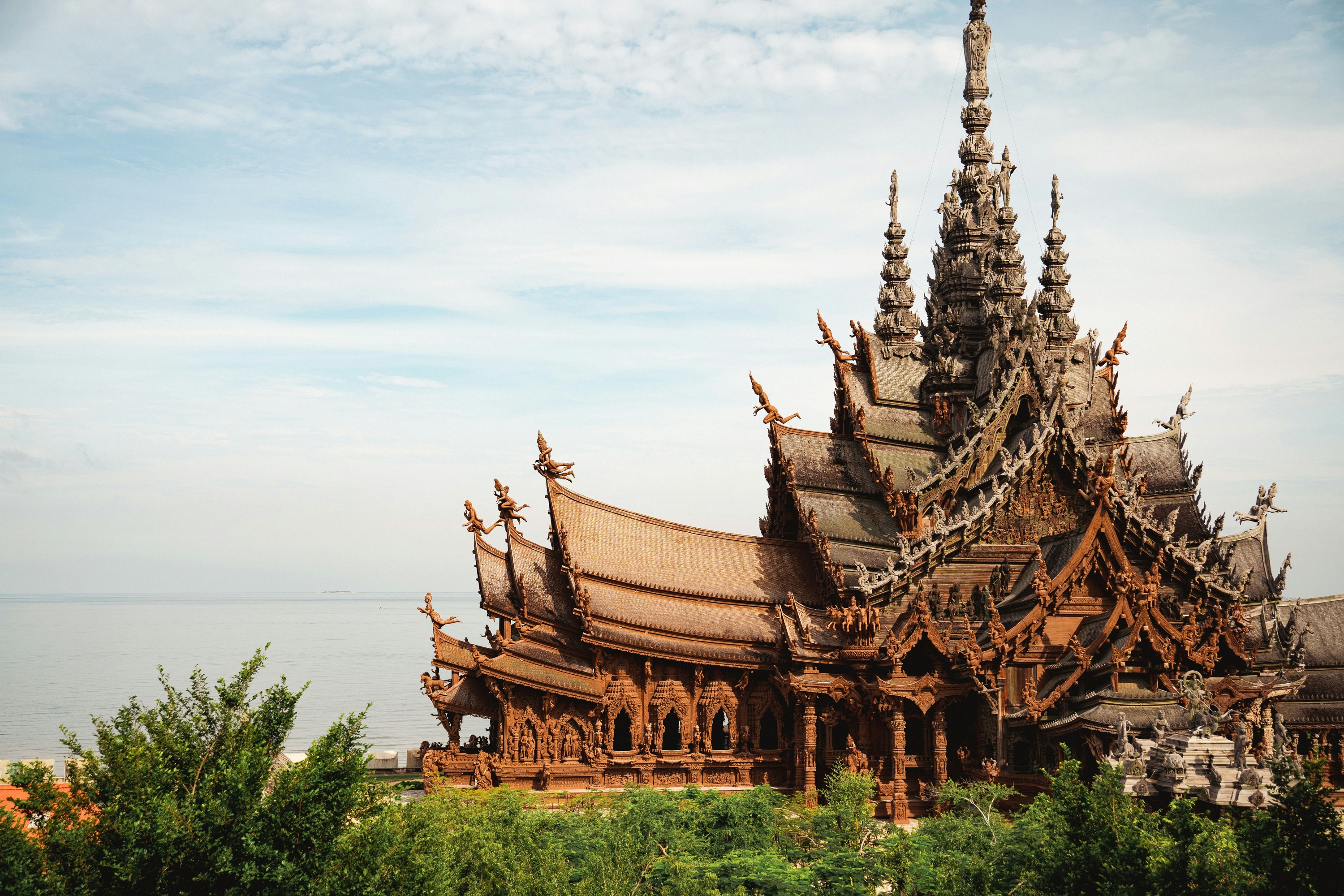 Pattaya Nong Nooch & Sanctuary of Truth Full-Day Tour