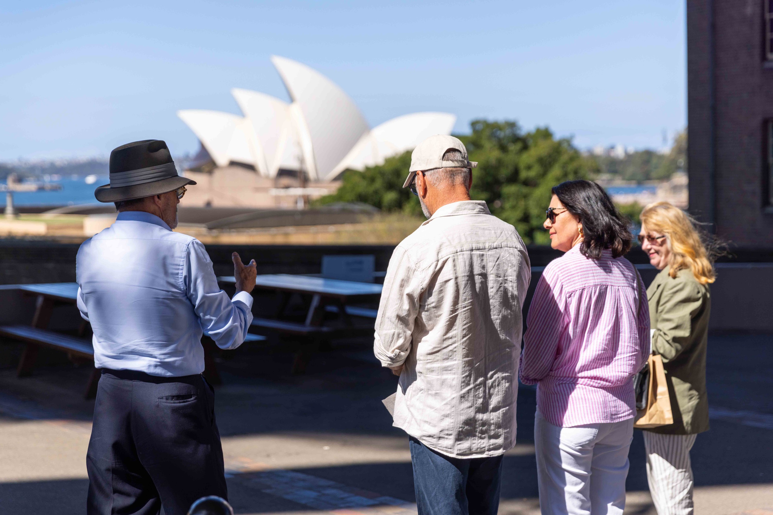 Sydney The Rocks & Bondi Beach Half-Day Cultural & Historical Tour