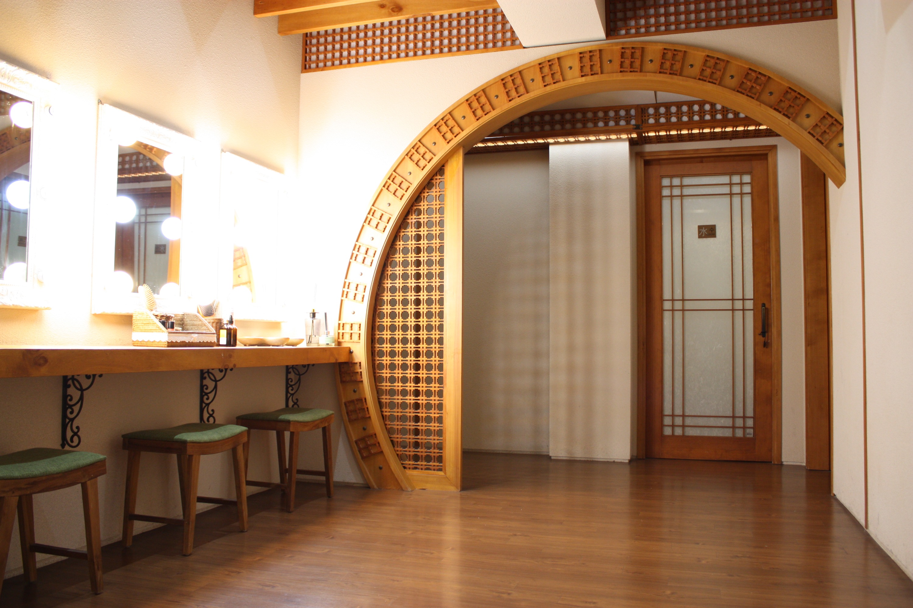 在乾淨明亮的環境中徹底釋放身心壓力 在乾淨明亮的環境中徹底釋放身心壓力