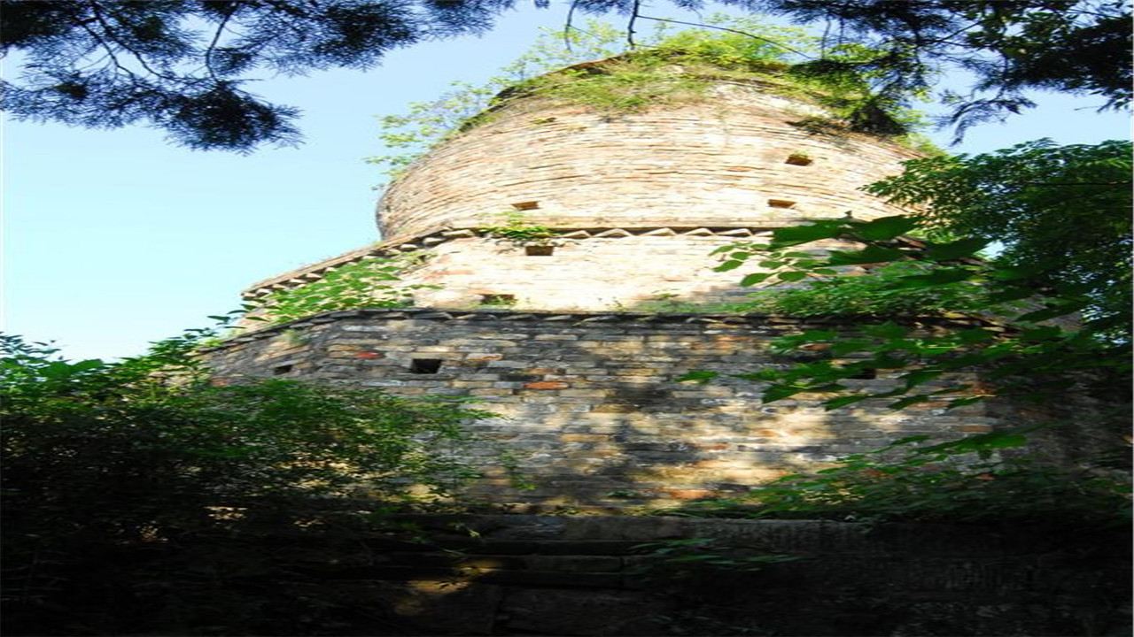 Elephant Trunk Hill Scenic Area