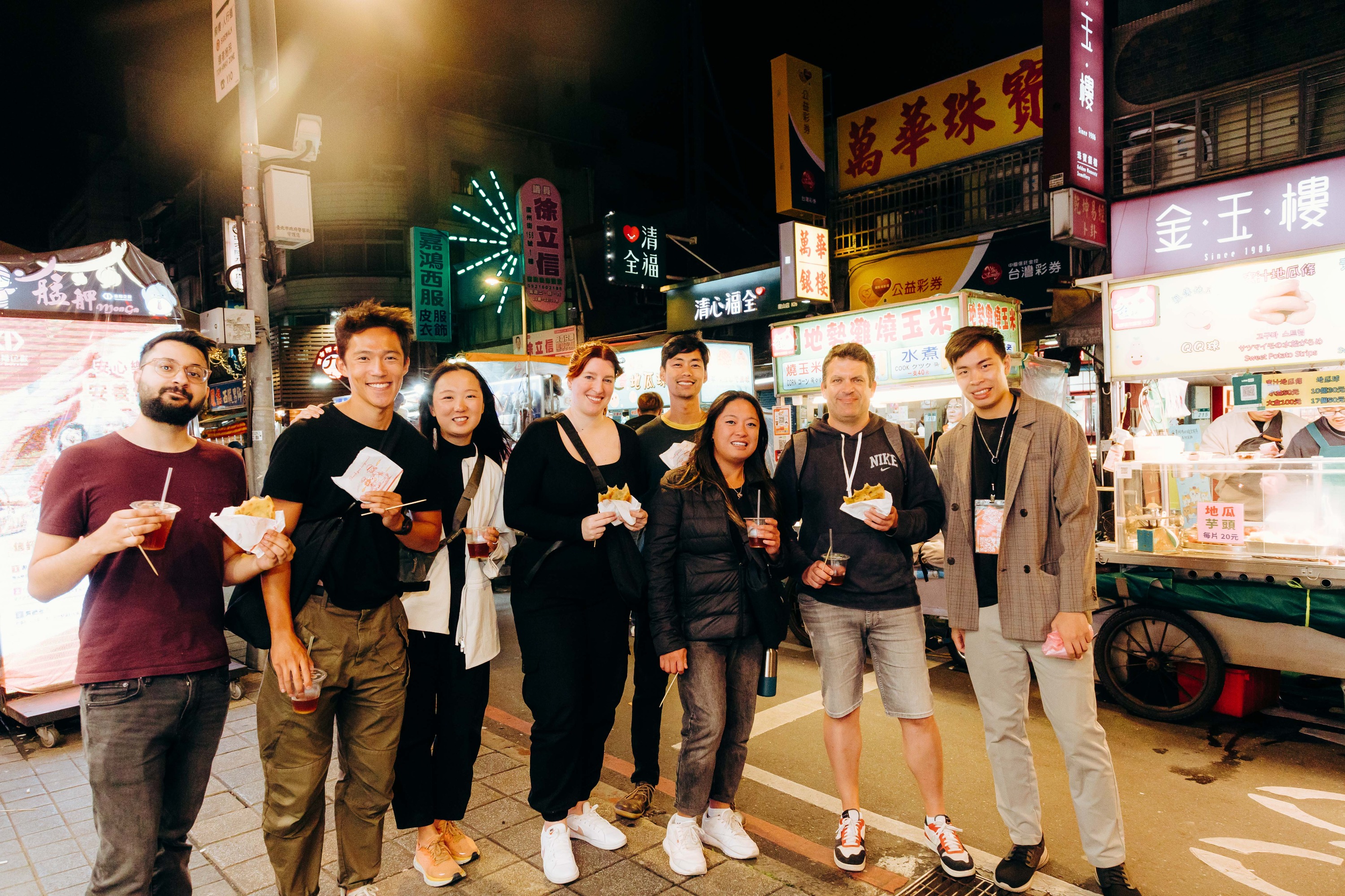 台北：夜市特色小吃導覽