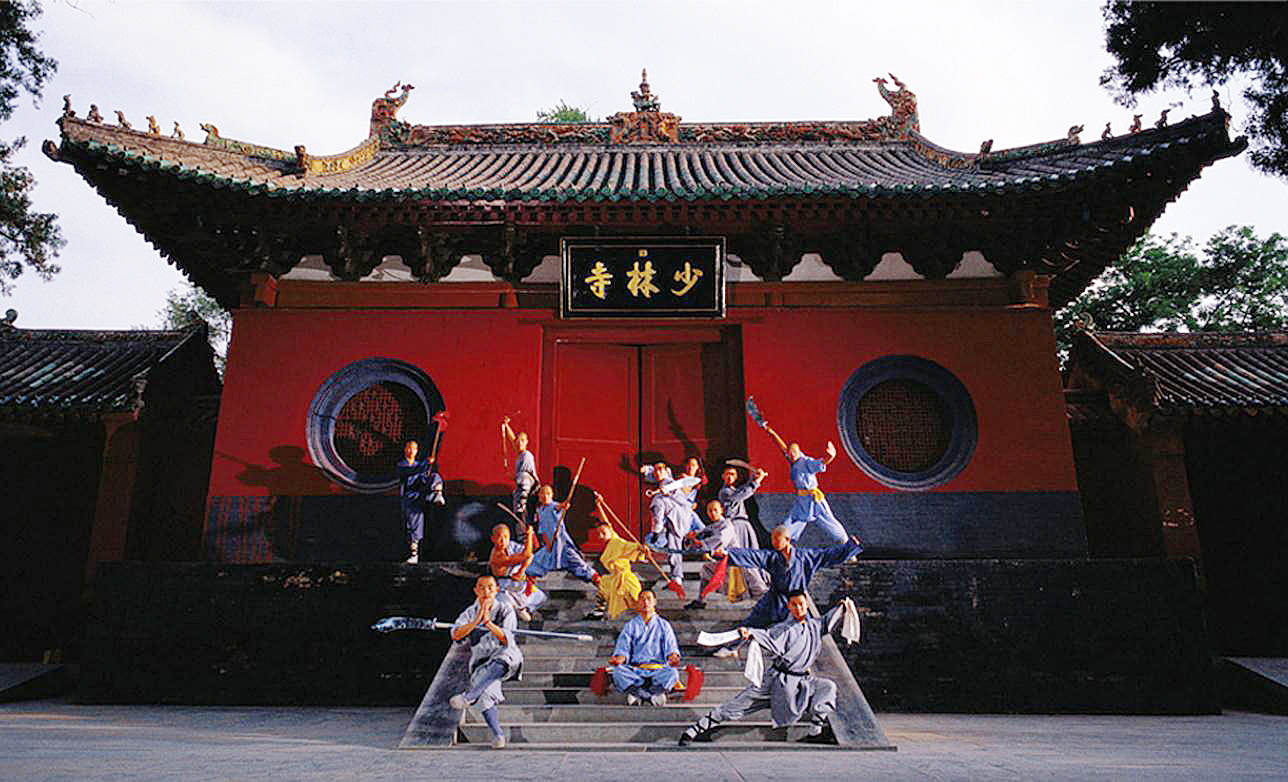 All Inclusive Private Day Tour to Shaolin Temple &amp; Longmen Grottoes