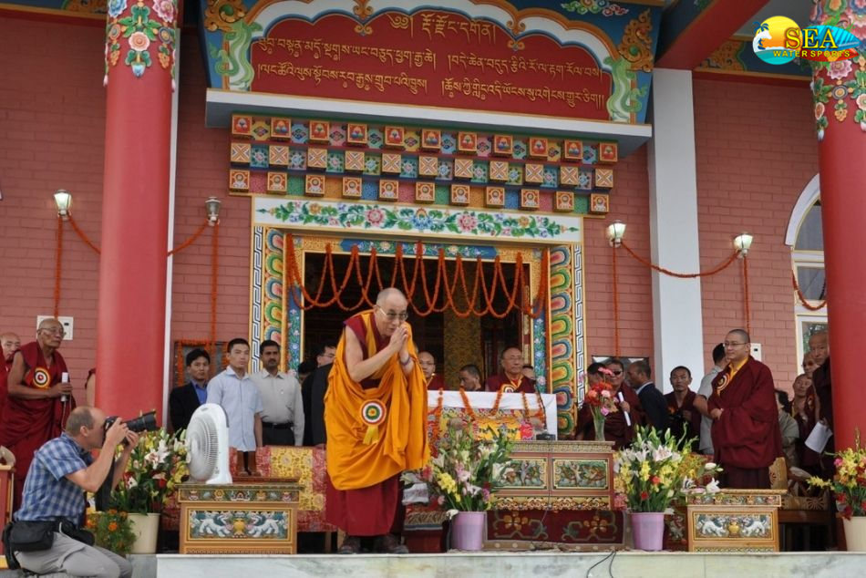 From Delhi : 5 Day Dharamsala &amp; Mcleodganj Tour with 5-Star Hotels