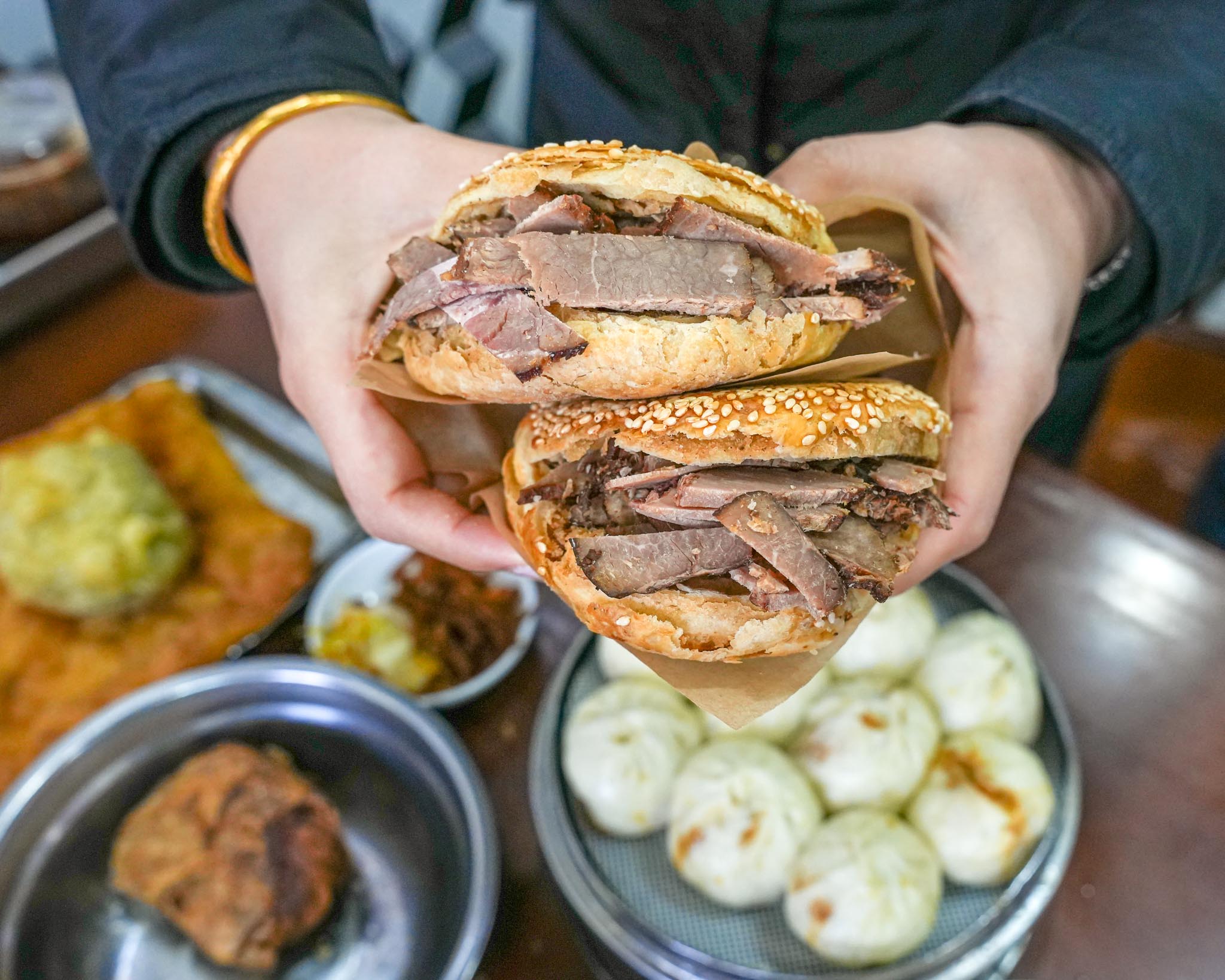 Hutong Breakfast Tour in Beijing