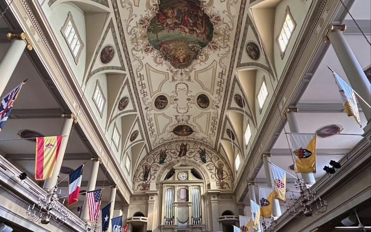 探索聖路易主教座堂獨家導覽中的精緻細節與故事 探索聖路易主教座堂獨家導覽中的精緻細節與故事