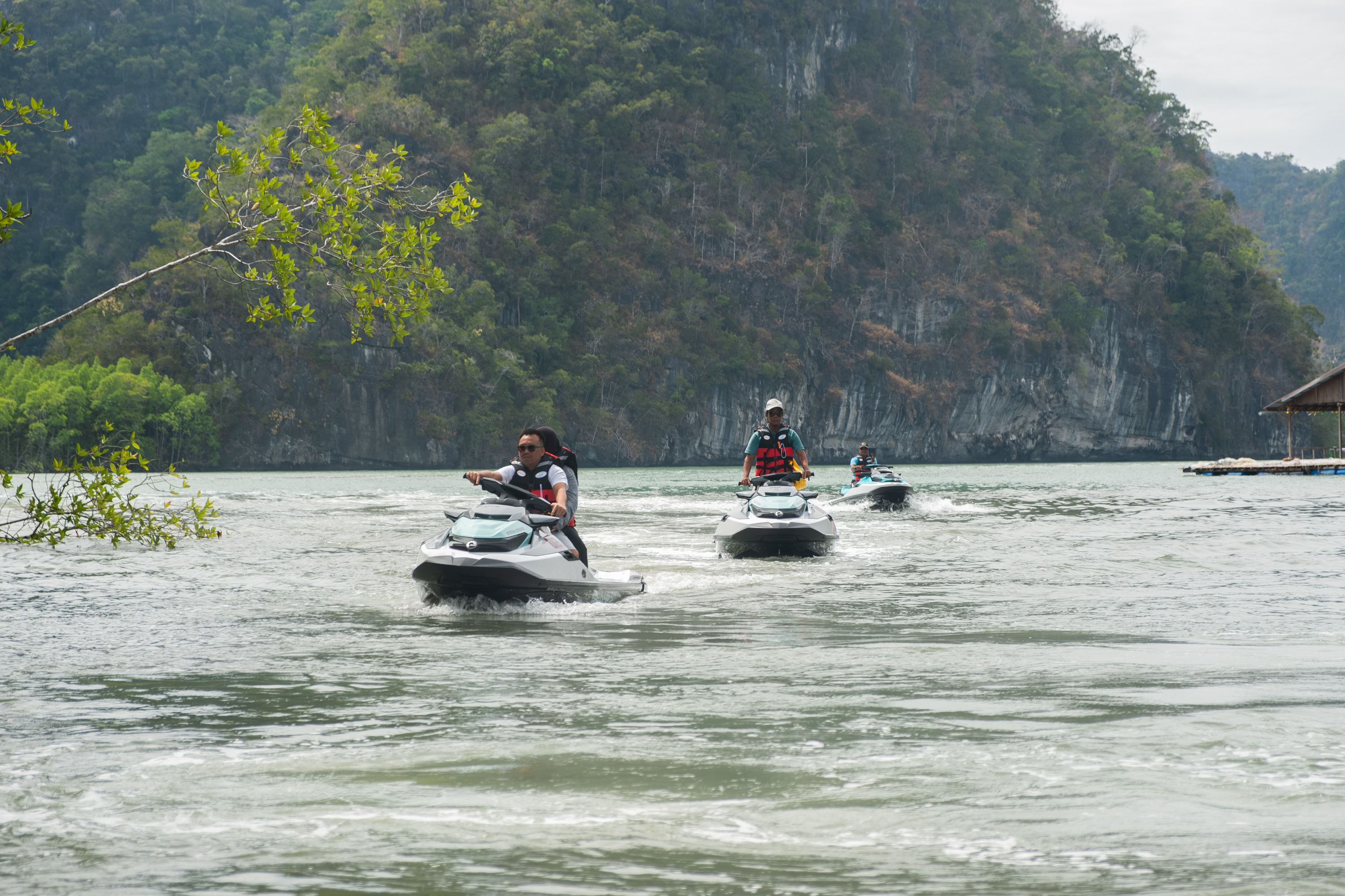 Langkawi Jet Ski Tour Tanjung Rhu UNESCO Kilim Geopark