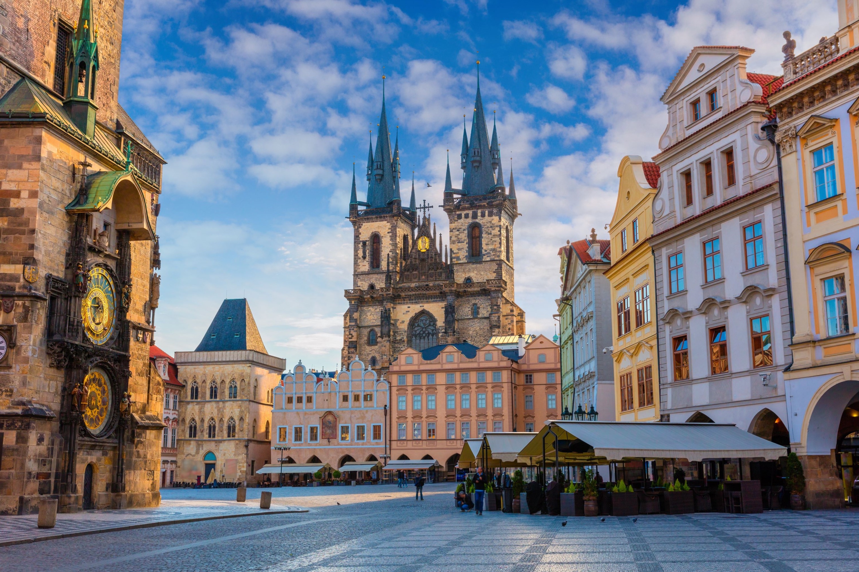 Old Town and Jewish District Walking Tour in Prague