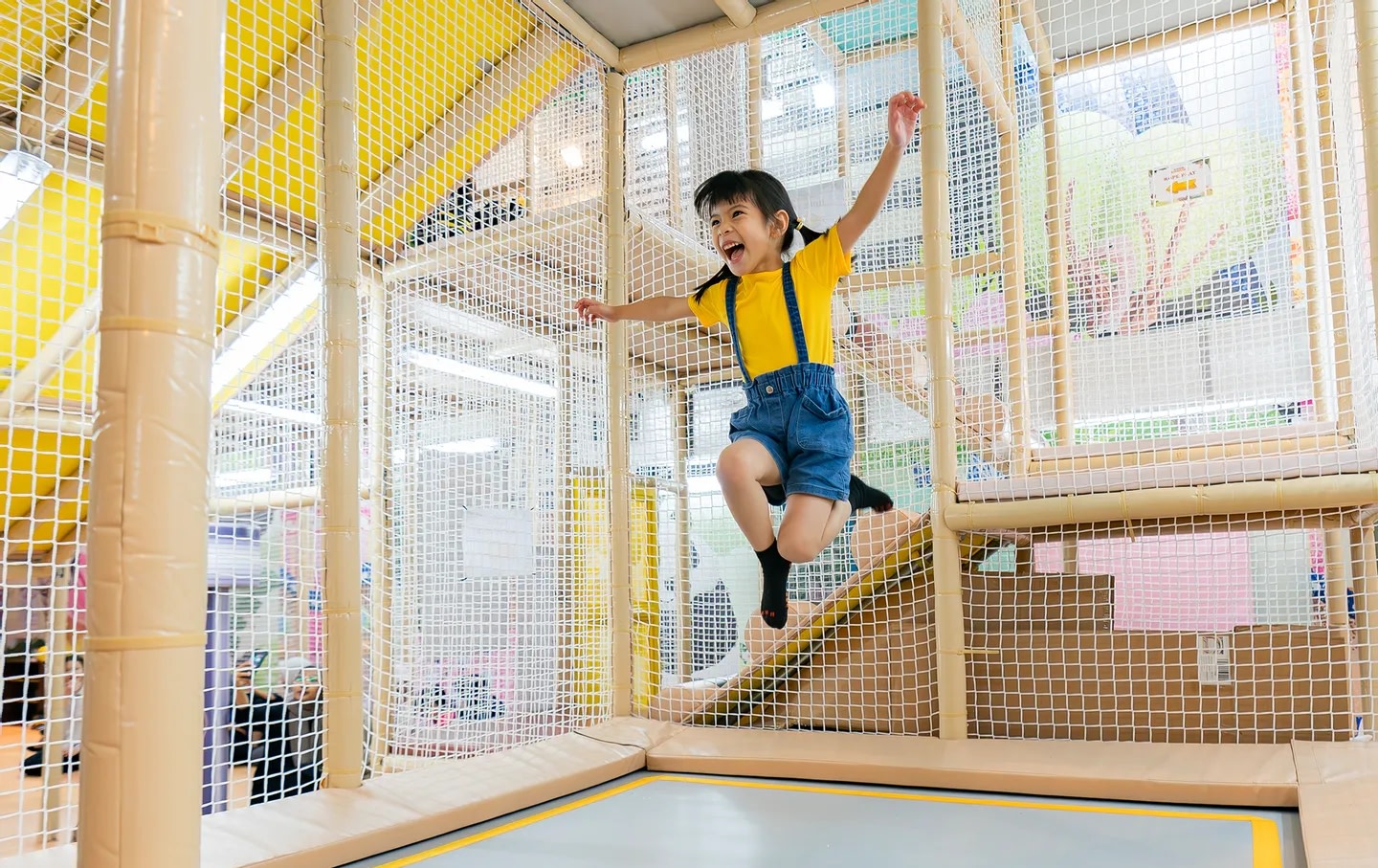 鼓勵孩子們勇敢專注地攀登至頂峰 鼓勵孩子們勇敢專注地攀登至頂峰