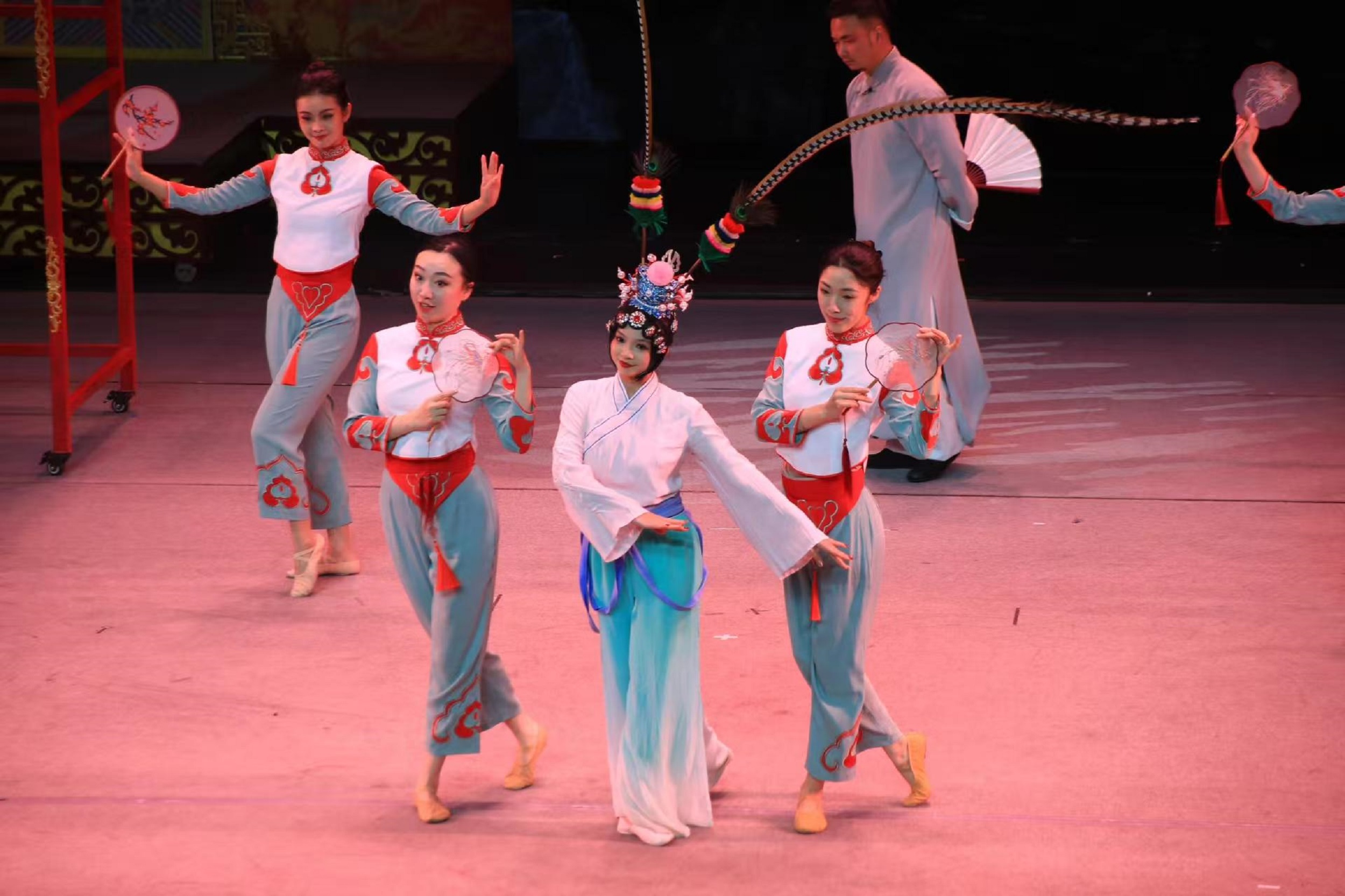 Chengdu Sichuan Opera House---Jinjiang Theater·"Sichuan Opera Show·Legendary Face Changing"