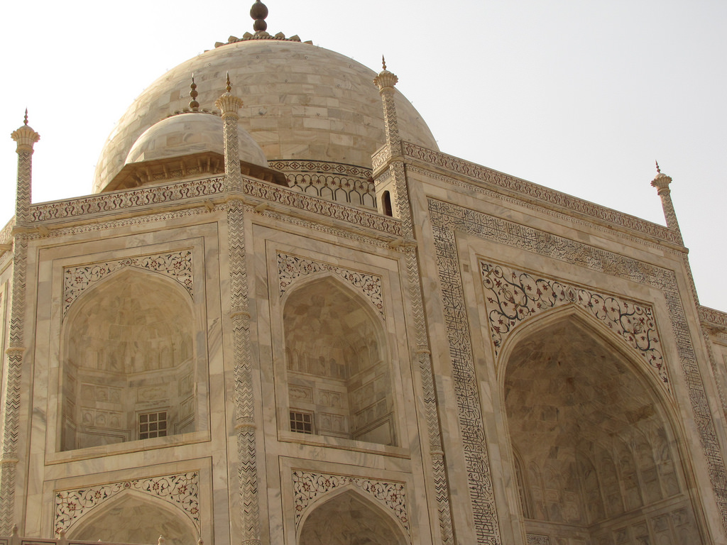 [SALE] Save 22% On A Private Taj Mahal And Agra Fort Half Day Tour ...