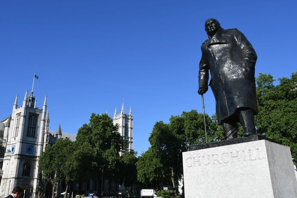 Sir Winston Churchill statue