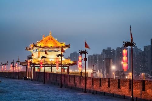 【中國鐵路遊】西安+成都4天3晚跟團遊（動車往返西安+兵馬俑+大唐不夜城+唐華清宮+乾陵+法門寺+6碗暢品無限續+贈送188元宇宙XR）