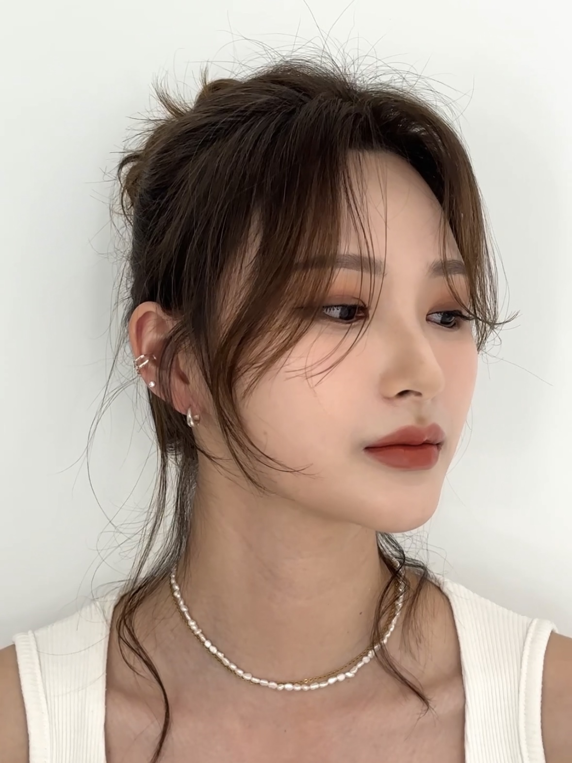 Striking Eye-Focused Hair & Makeup for Editorial Shoots