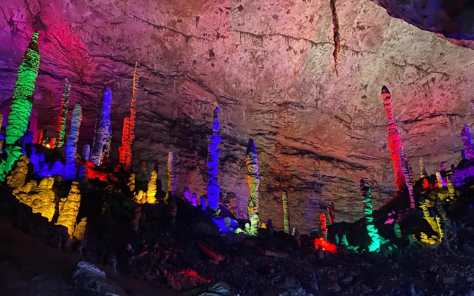 Zhangjiajie Grand Canyon Glass Bridge + Huanglong Cave One-Day Tour