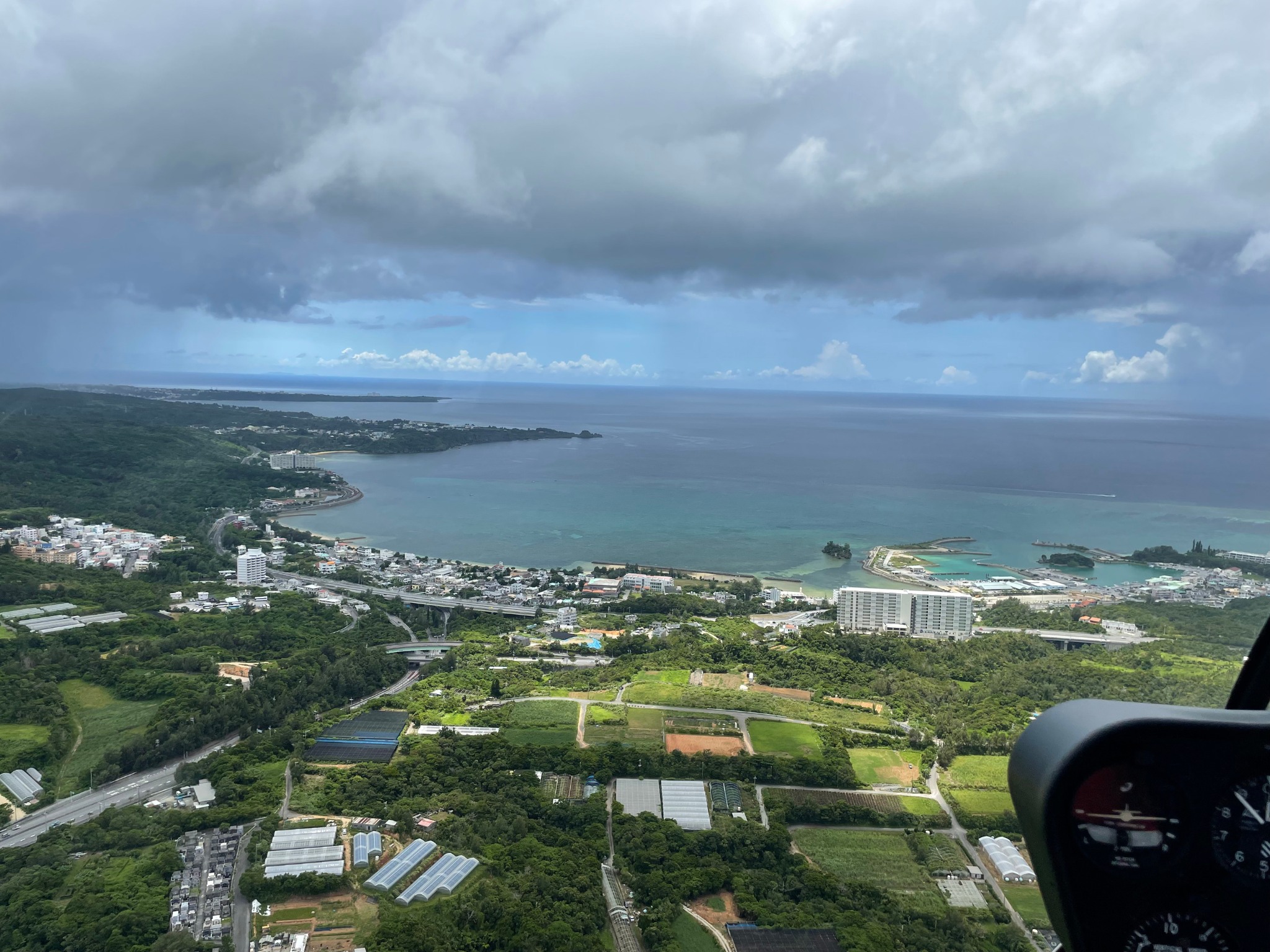 Okinawa: Helicopter Tour Experience