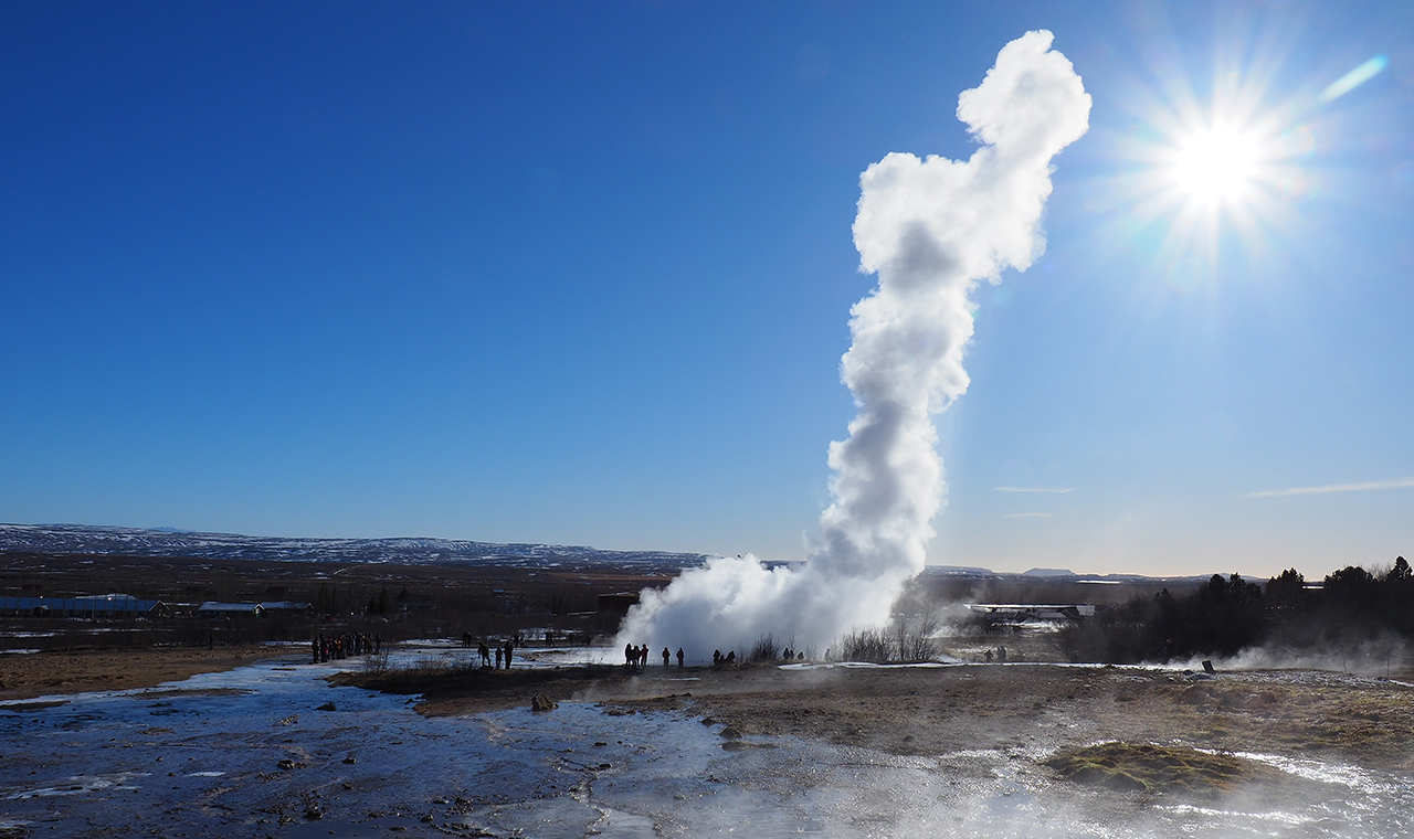 Optional Chinese Iceland Golden Circle Classic Day Tour Crater Lake National Park Great Geysir Golden Waterfall