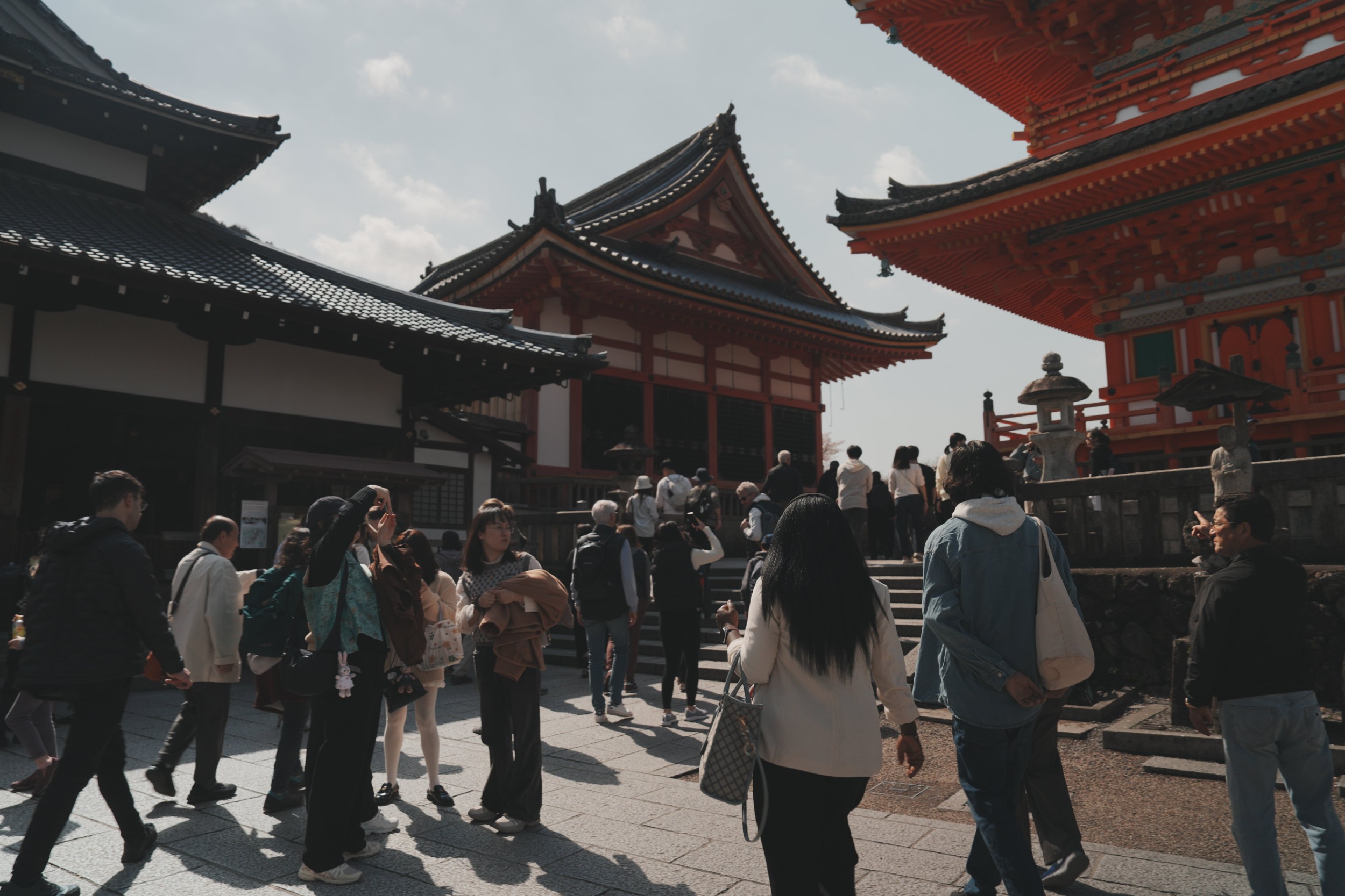 京都一日遊：永恆的地標和隱藏的瑰寶