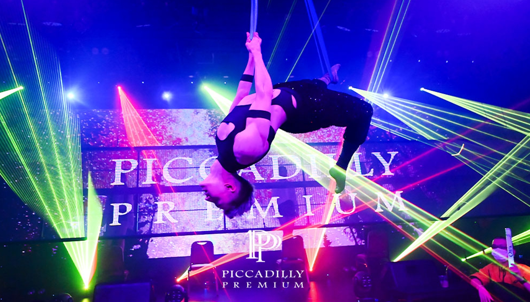 PICCADILLY PREMIUM 現場秀及夜總會門票