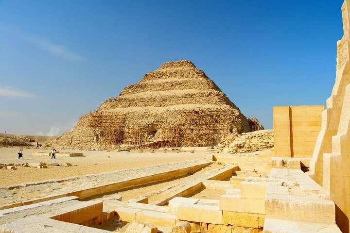 從開羅出發：吉薩金字塔、獅身人面像、薩卡拉和孟菲斯之旅