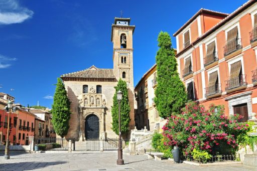 Albaicin and Sacromonte Walking Tour