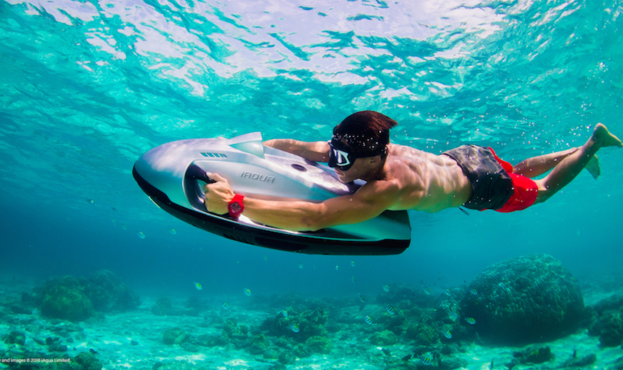 iAqua Stingray underwater sea scooter experience in Dubai