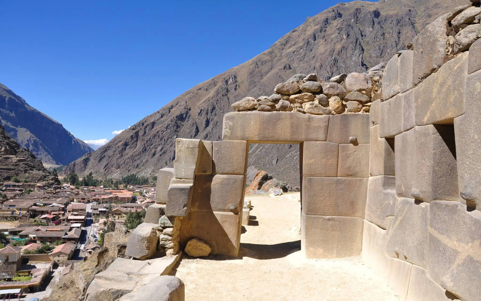 Sacred Valley and Maras Salt Mines Tour with Lunch