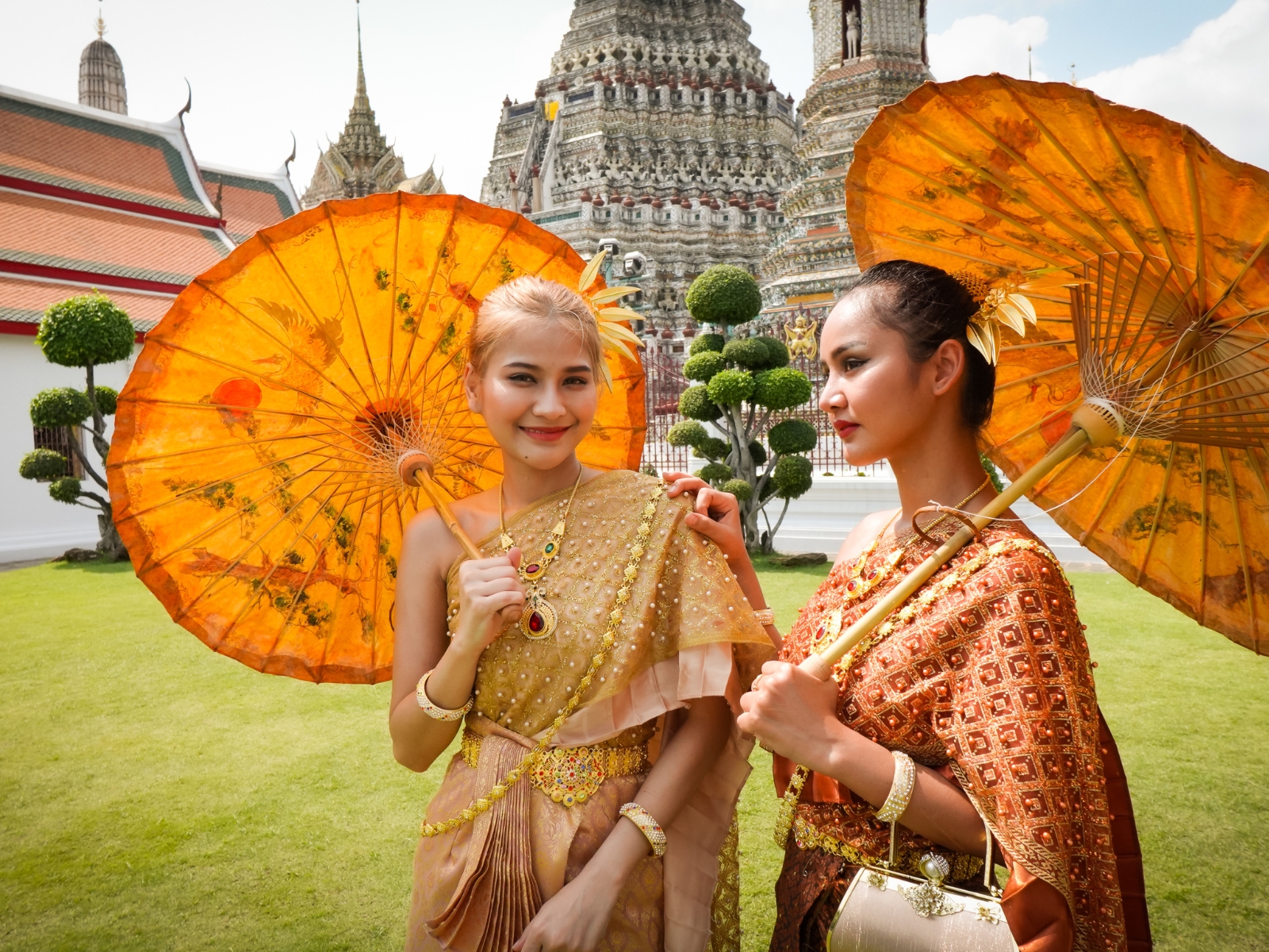 曼谷鄭王廟泰式服裝攝影體驗（曼谷出發）