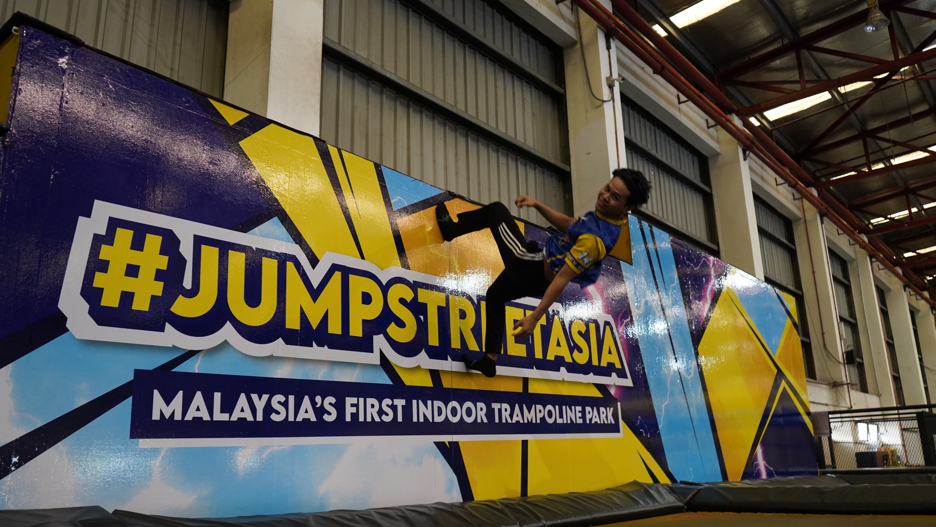 馬來西亞 Jump Street Trampoline Park 室內彈跳床樂園門票