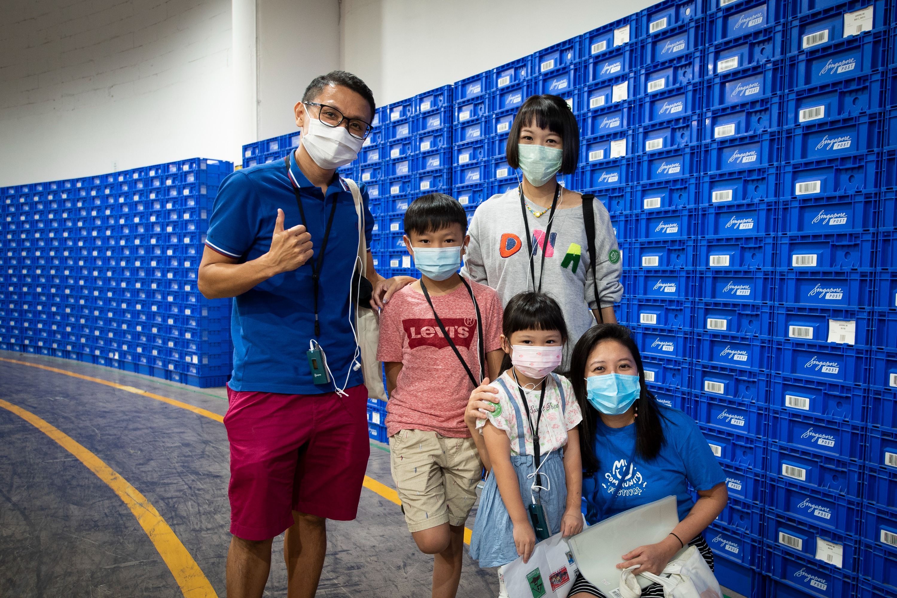 郵便局見学（シンガポール / SingPost Centre提供）