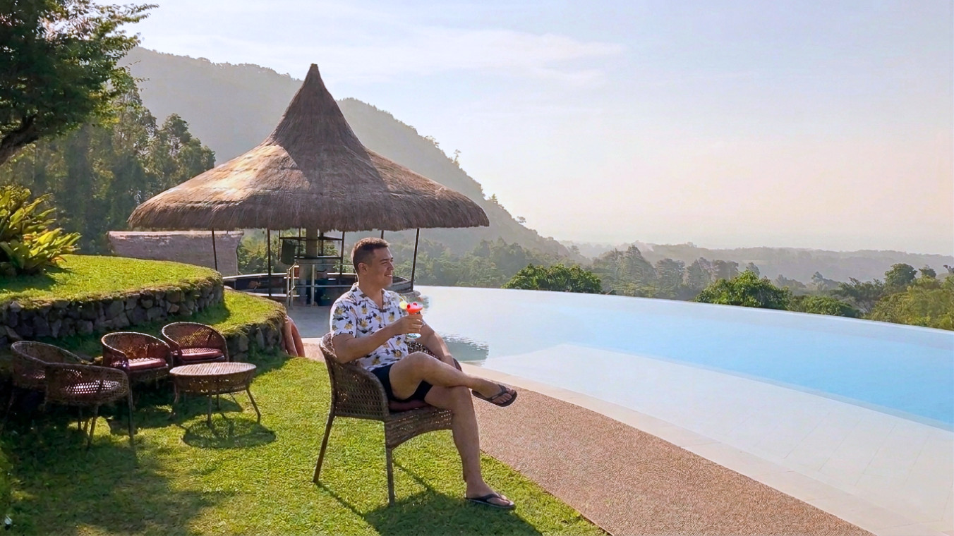 Ilaya Highland Resort Day Tour from Bacolod