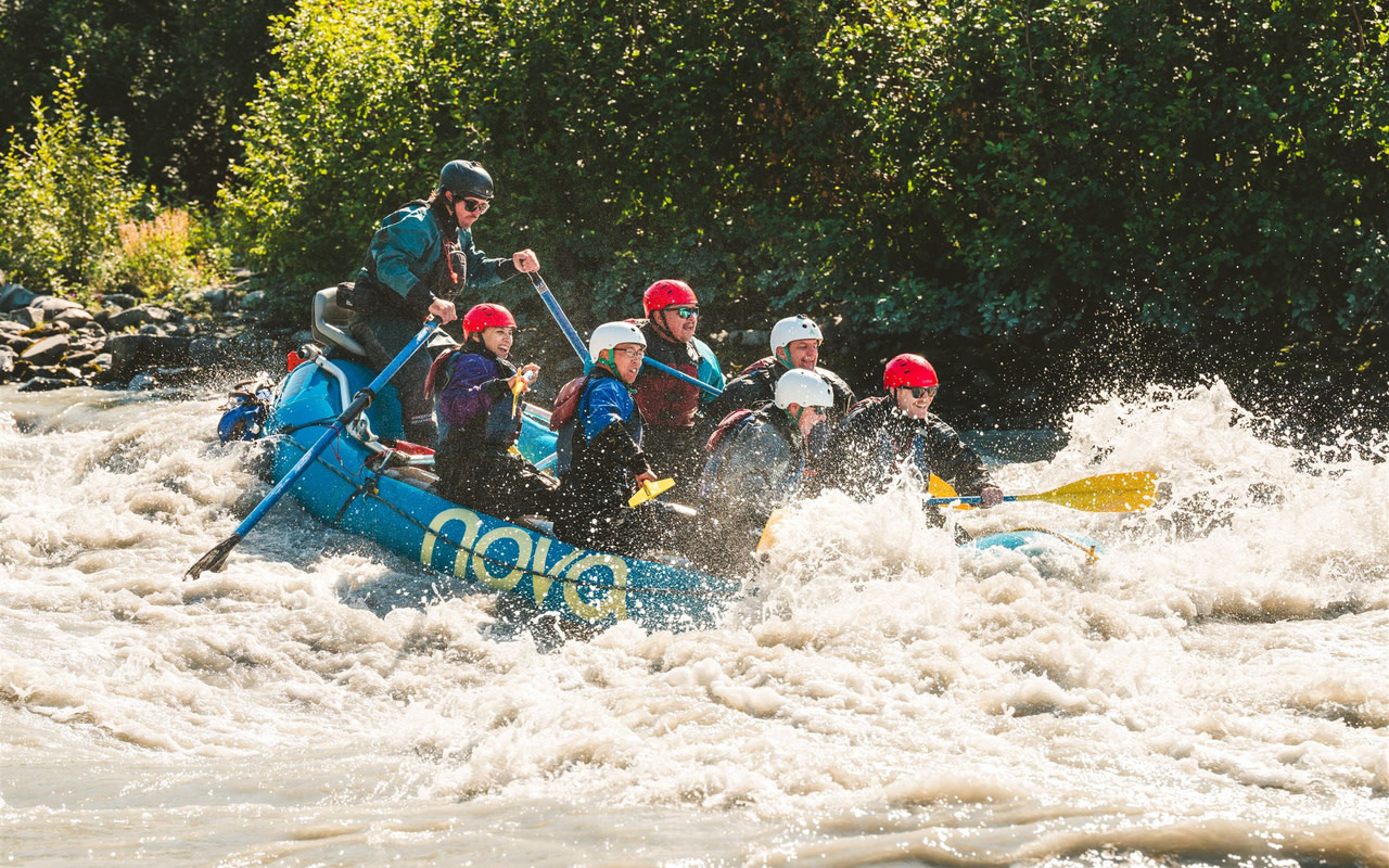 Whitewater Rafting in Matanuska River Lions Head