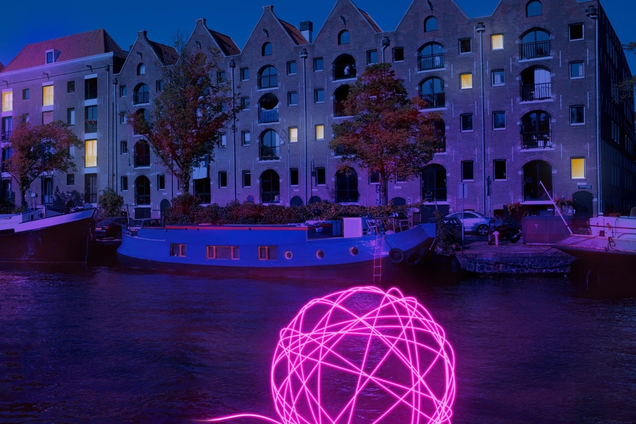 Amsterdam Light Festival 90-minute Canal Cruise with Live Commentary