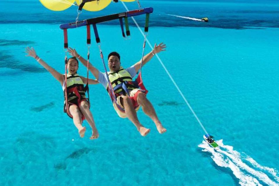 Sharm El Sheikh: Parasailing with Optional Banana Boat Ride