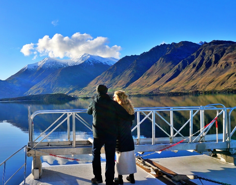 Wanaka Stevensons Island Half-Day Small Group Nature Tour