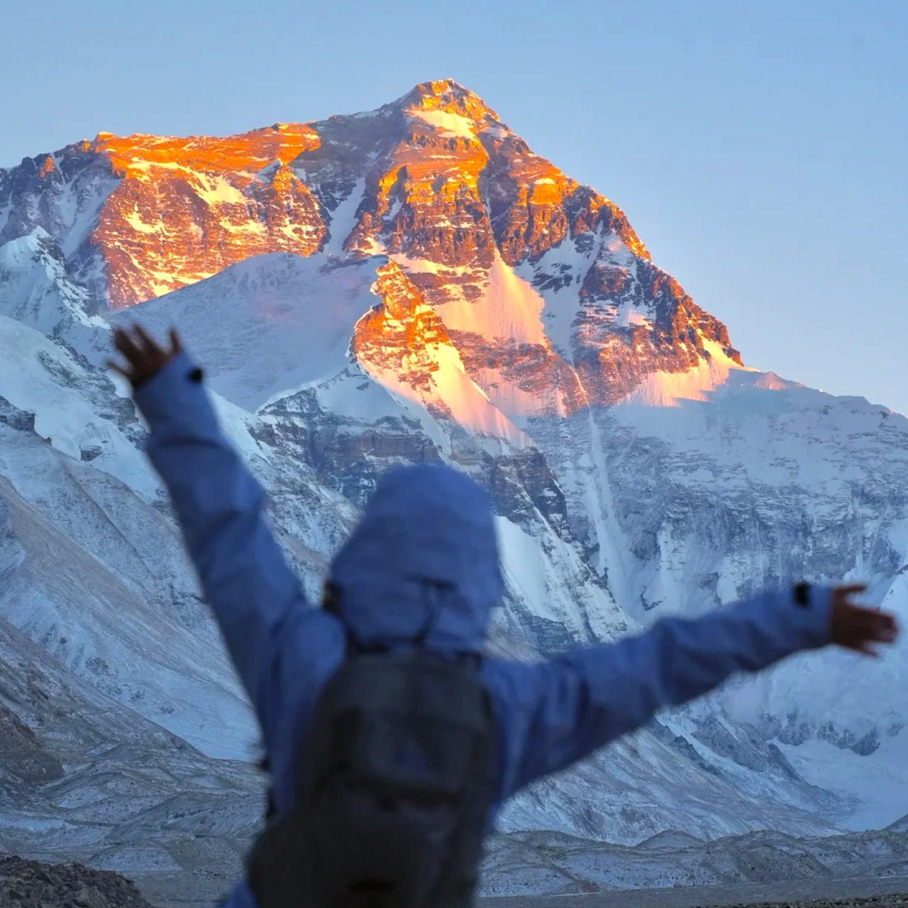 8-Day Panoramic Tour of Mount Everest in Nyingchi, Tibet (Basongcuo + Xincuo + Suosong Village + Yanghu Lake + Karola Glacier + Shigatse + Mount Everest Base Camp + Namtso + 2-4 People Off-Road Photography Group)