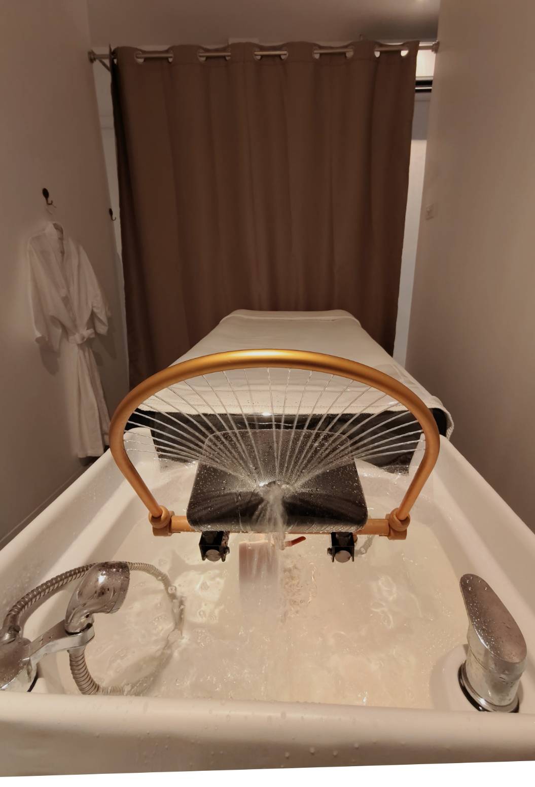 在曼谷通羅體驗B'Blossom Hair Spa Vietnam Style美髮水療和按摩