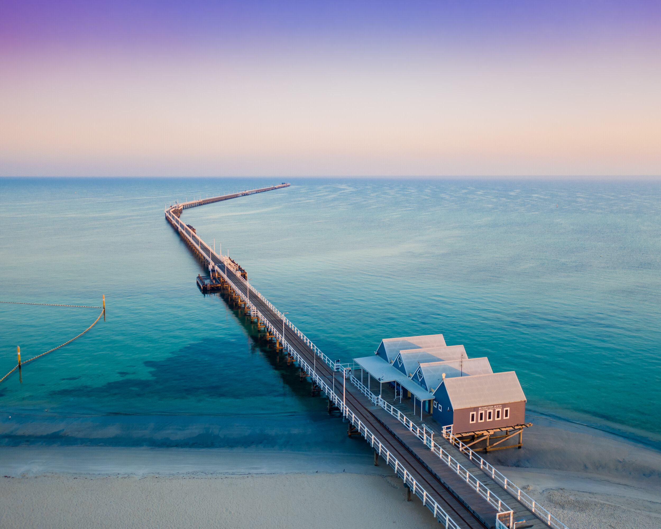 2 Days Busselton Jetty & Margaret River Dolphin Watching & Stargazing Tour