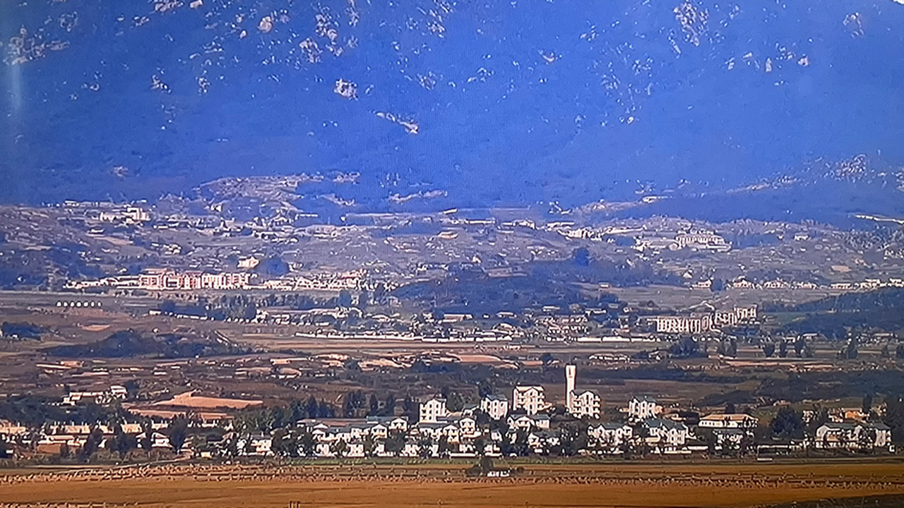 See beyond the border view North Korean villages through telescopes.