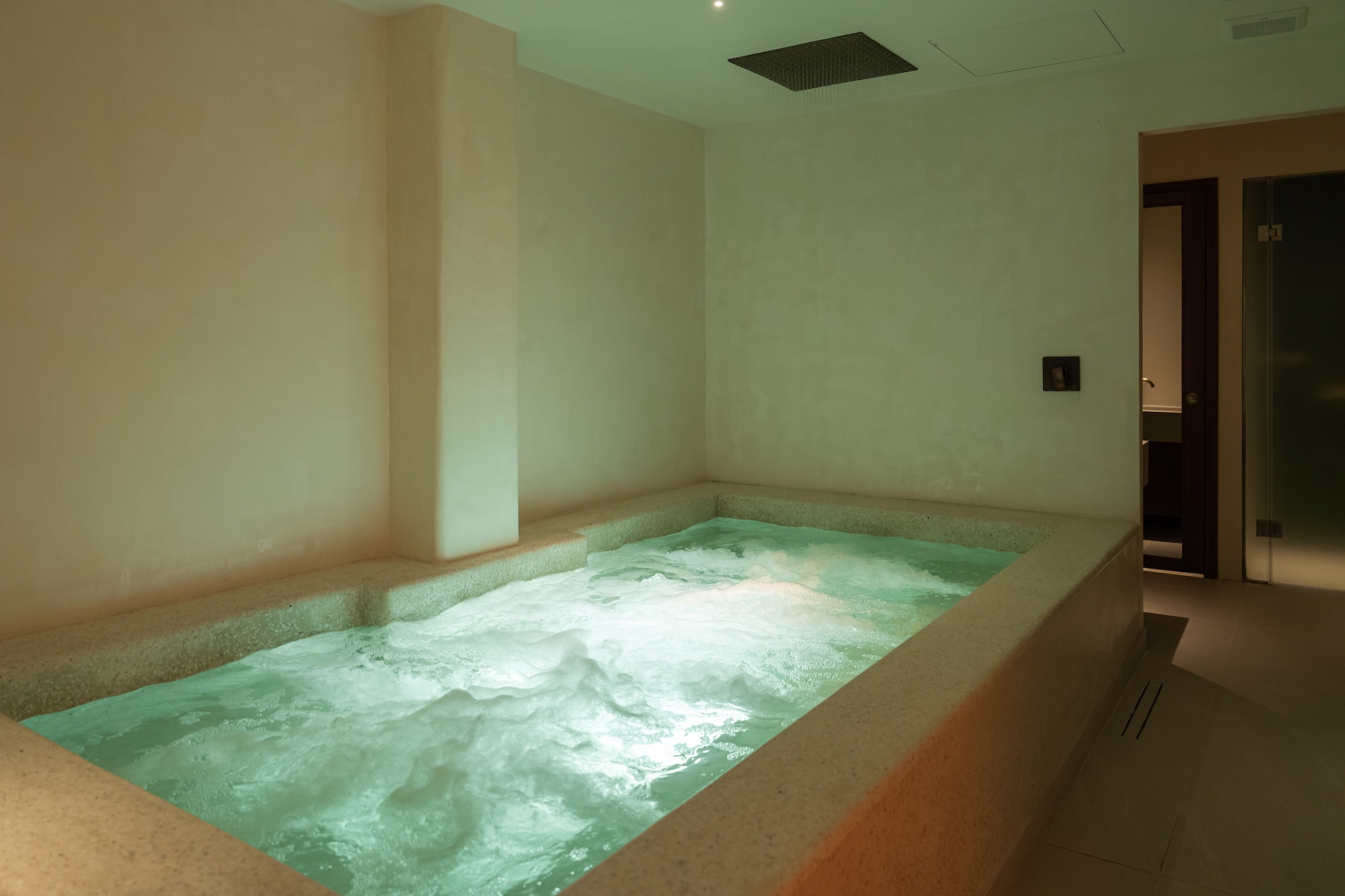 Suong Nguyet Anh 分行 Suong Nguyet Anh 分行