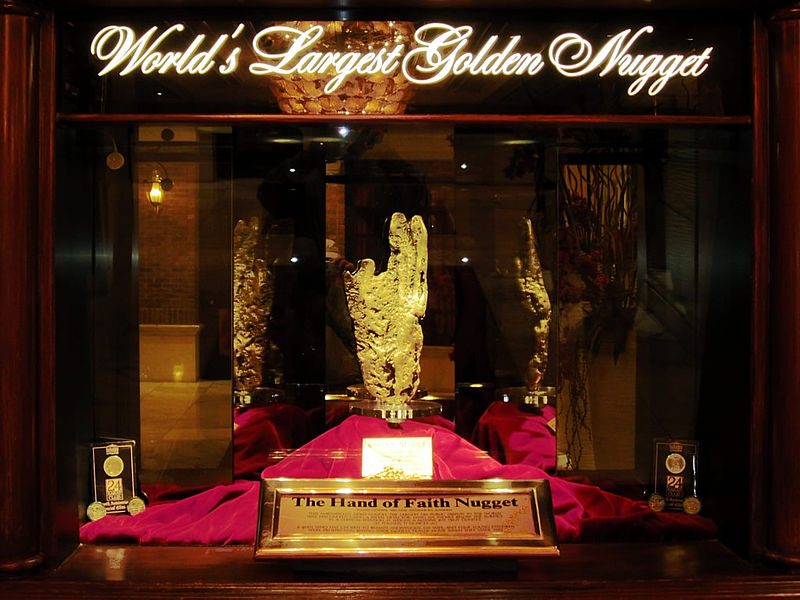 「信仰之手」是世界上最大的金塊之一，目前在 Golden Nugget 展出