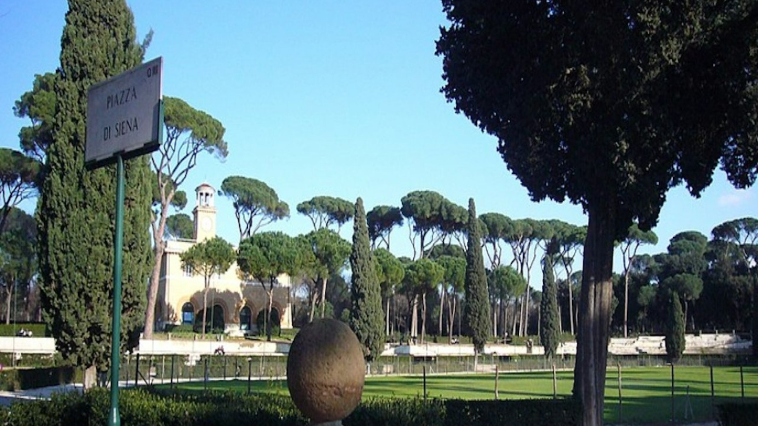 Electric golf cart rental in Villa Borghese Gardens ticket in Rome