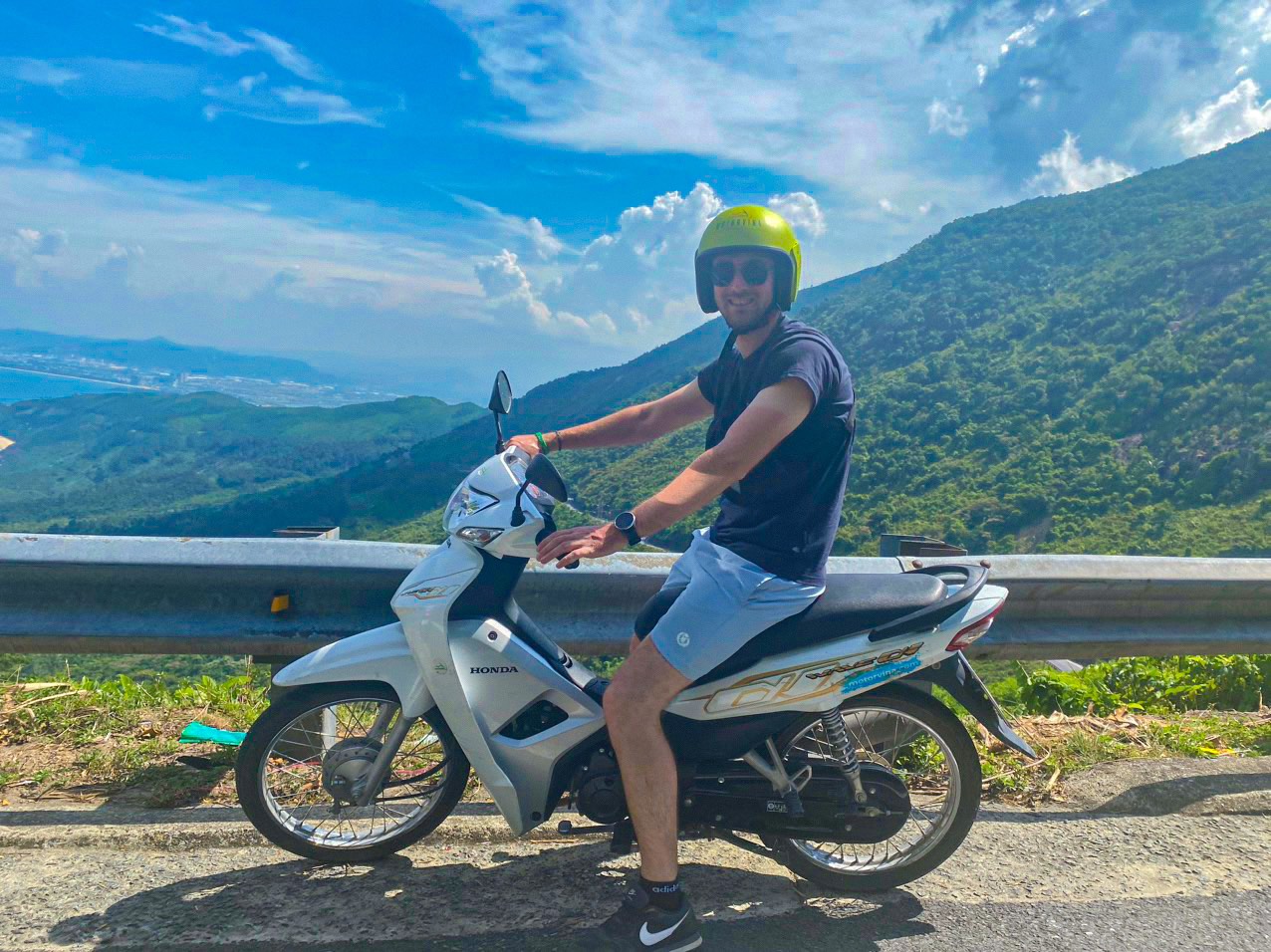 Scooter Rental in Hue