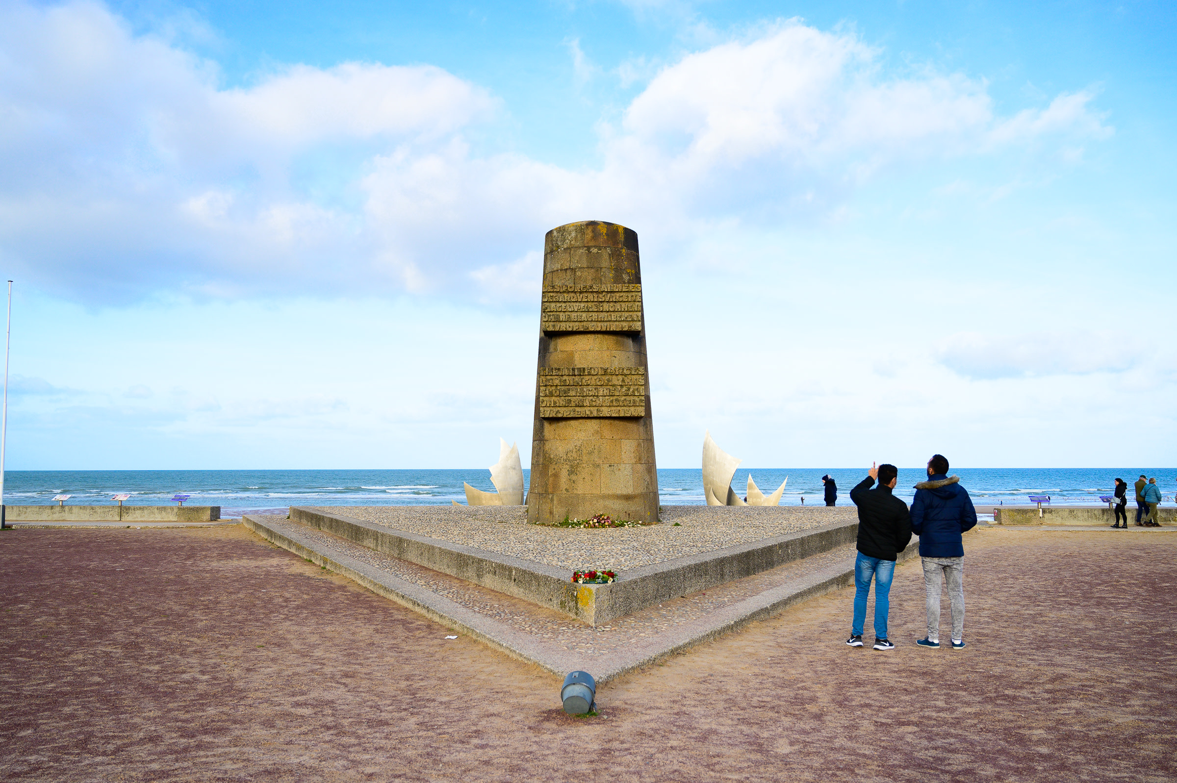 Pointe du Hoc & Omaha Beach One-day Historical & Cultural Tour