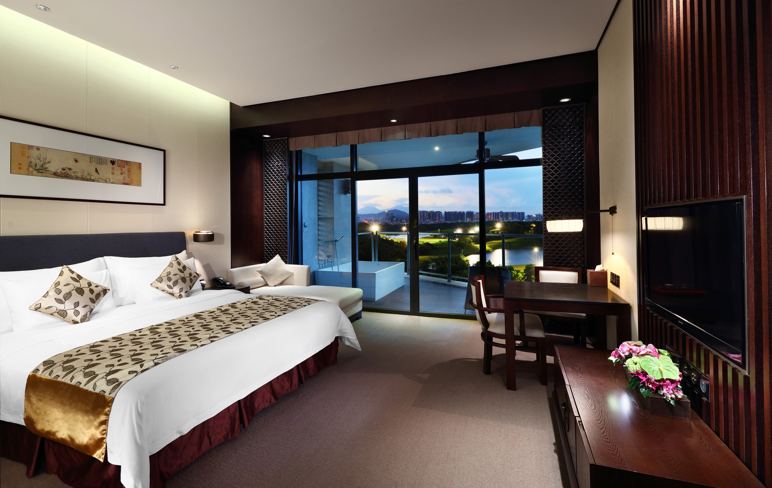 Shenzhen Castle Golf Hotel