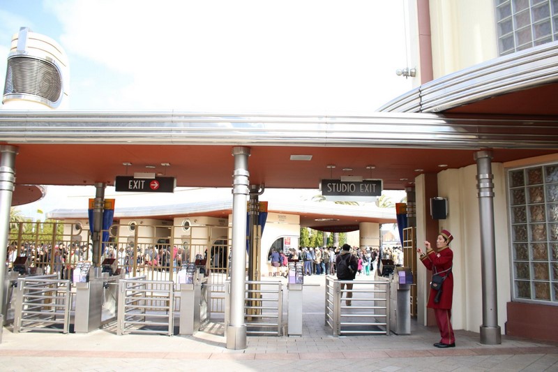 VIP entrance at Universal Studios Japan