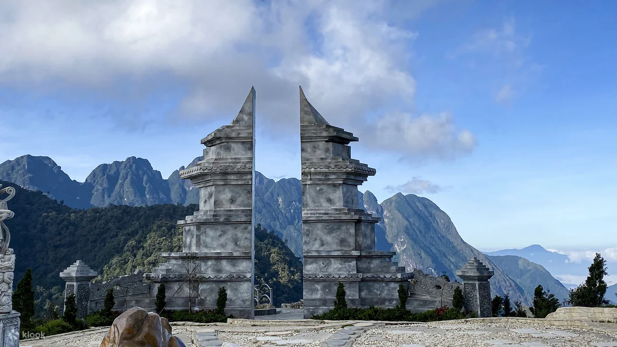O Quy Ho Heaven Gate