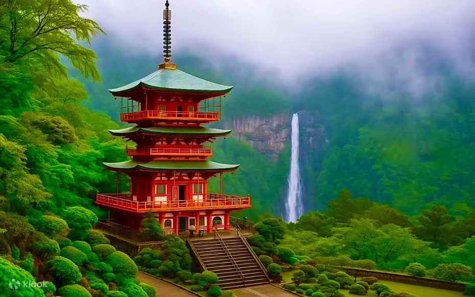 Mt. Koya & Nachi Falls Full-Day Private Tour