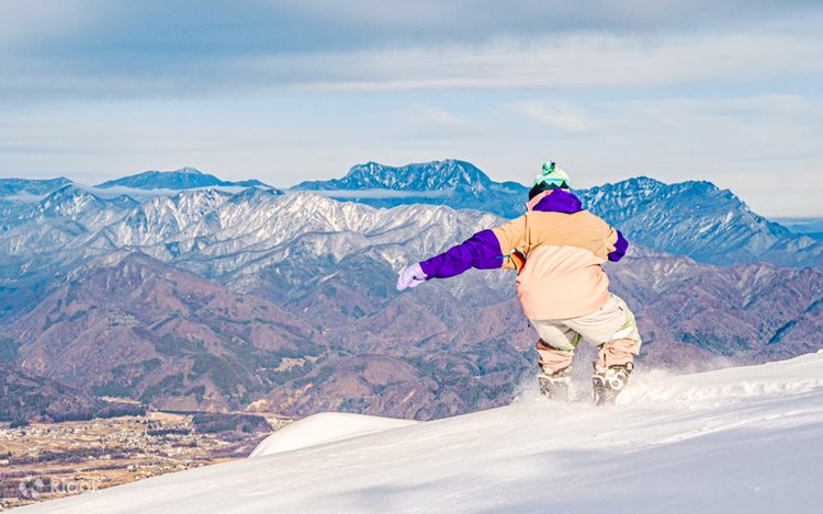 Hakuba Goryu Ski Resort All-Day Skiing & Northern Alps Powder Snow