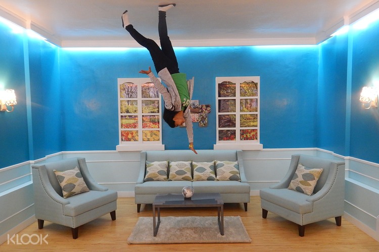 Upside Down And Trick 3d Museum Day Tour Klook Hong Kong